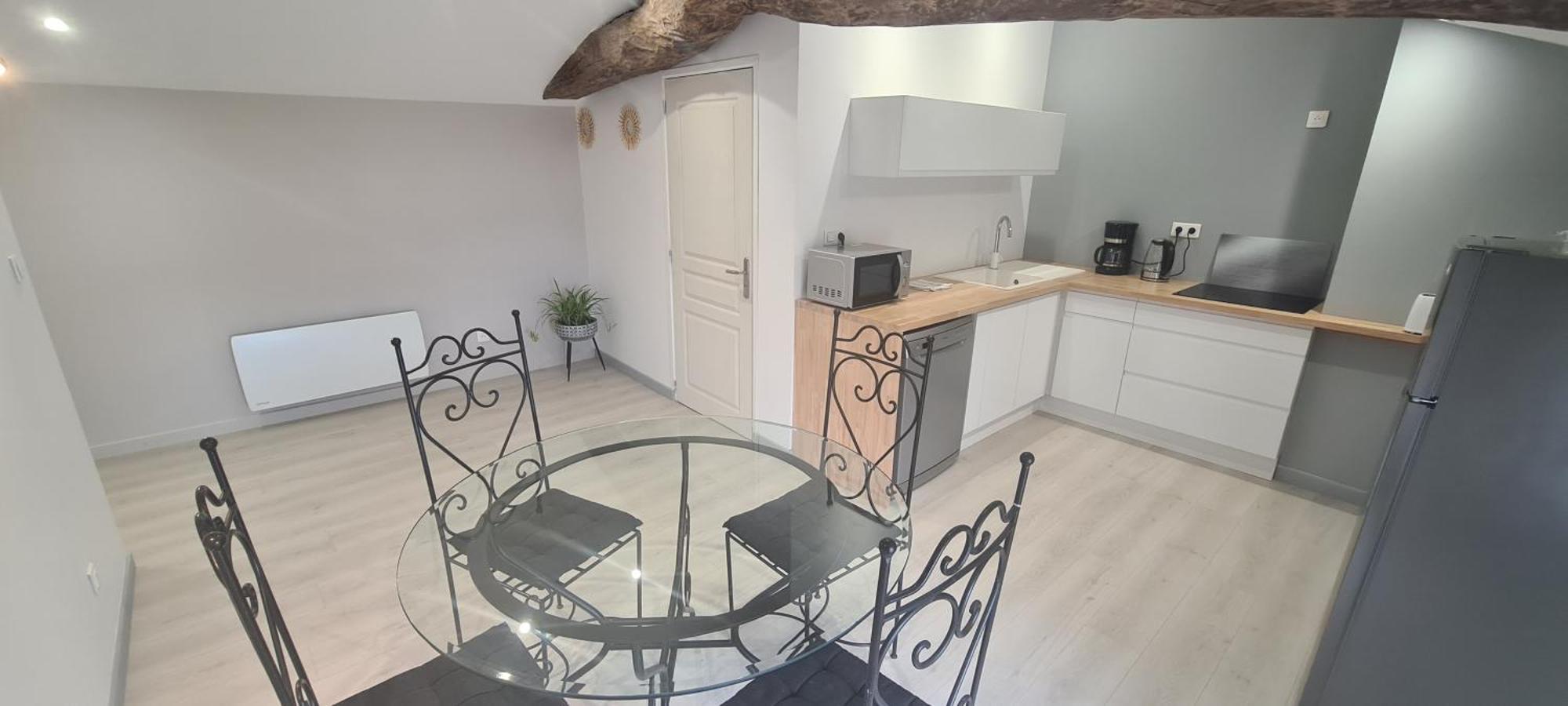 Gites De 2 A 11 Personnes Au Domaine D'Usson Echebrune エクステリア 写真